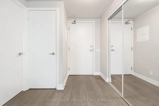 Additional image 5 of 181 Dundas St Unit 4909