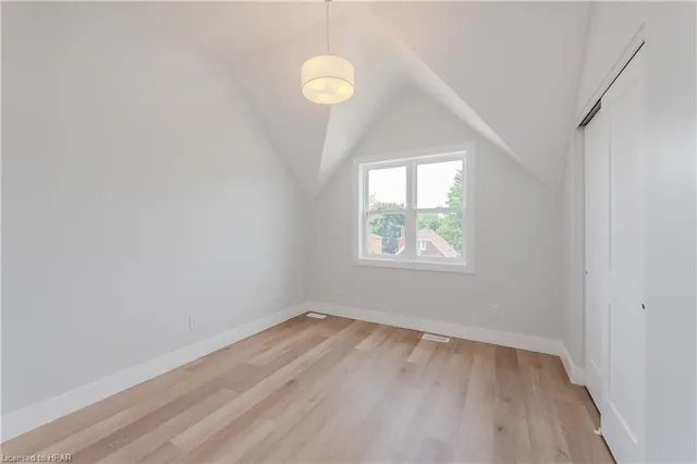 Additional image 8 of 297 Ottawa St