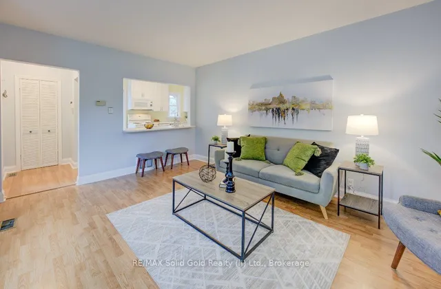 Additional image 7 of 142 Spadina Rd