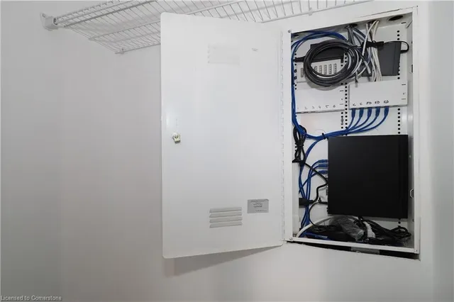 Additional image 40 of 50 Westmount Rd Unit 25