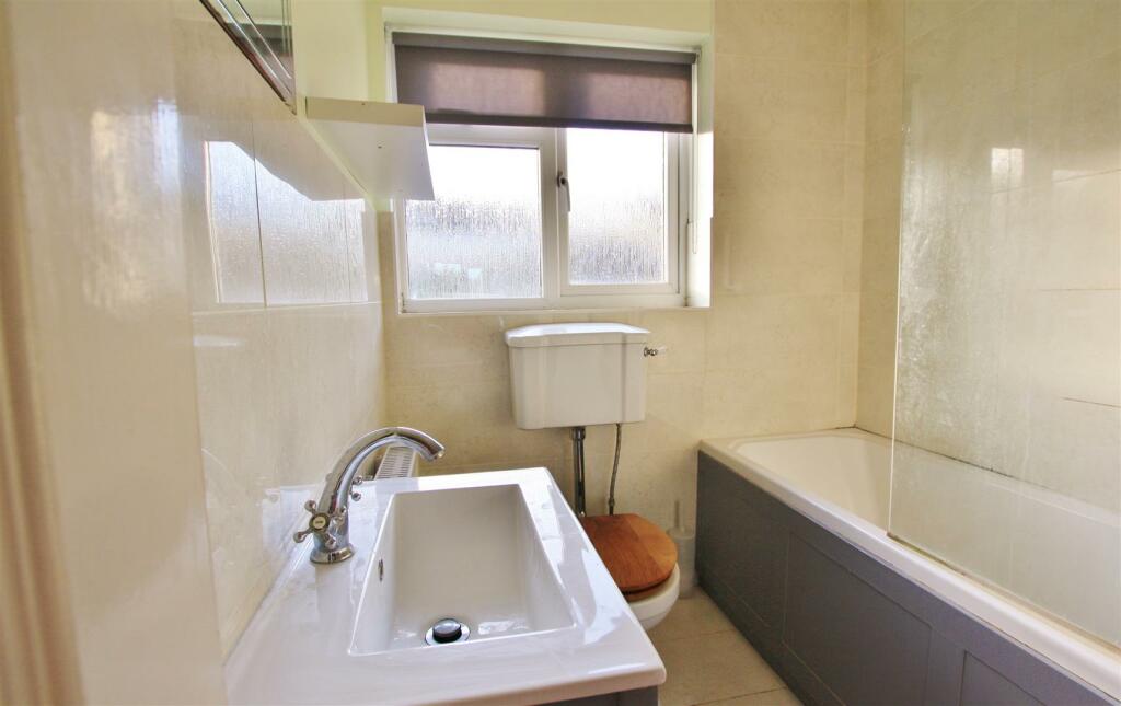 Additional image 12 of Bainton Close, Bradford-On-Avon