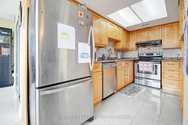 Additional image 19 of 10 Markbrook Lane Unit 1410