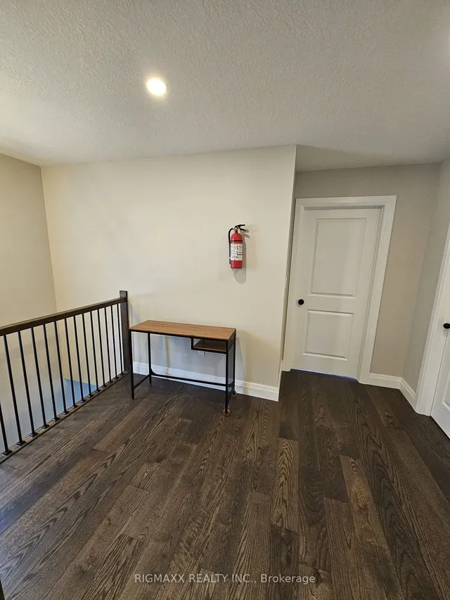 Additional image 10 of 23 Forfar Ave