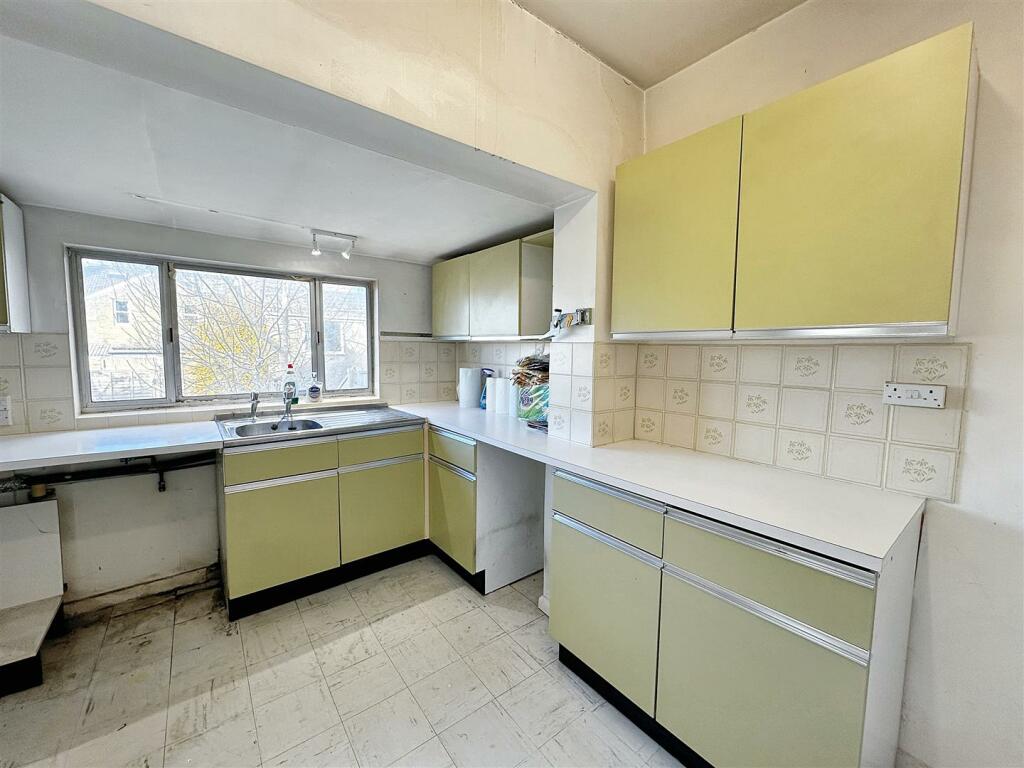 Additional image 3 of Kipling Avenue, Bath