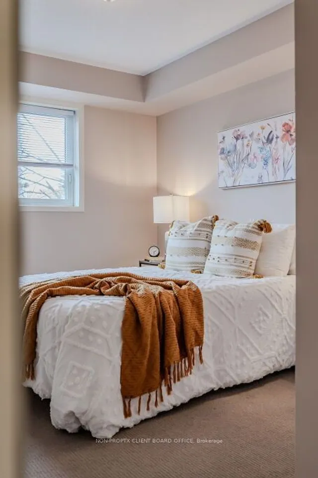 Additional image 31 of 1522 King St Unit 302