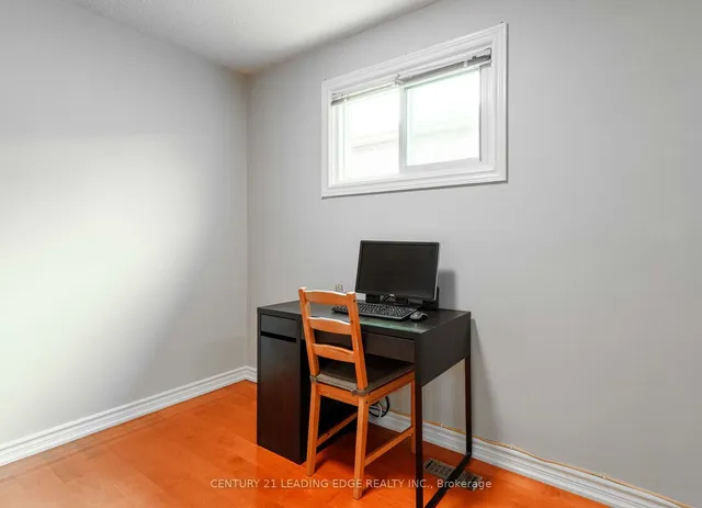 Additional image 18 of 27 Horseshoe Cres