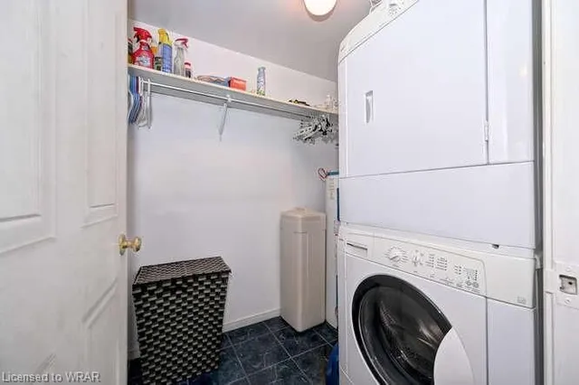 Additional image 26 of 3085 Kingsway Dr Unit 1