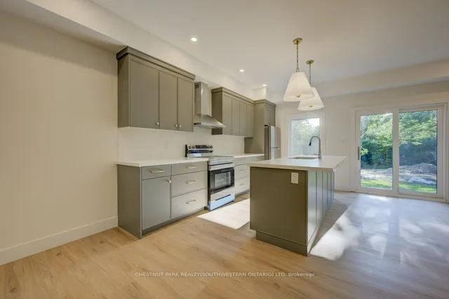 Additional image 6 of 20 Stanley Ave