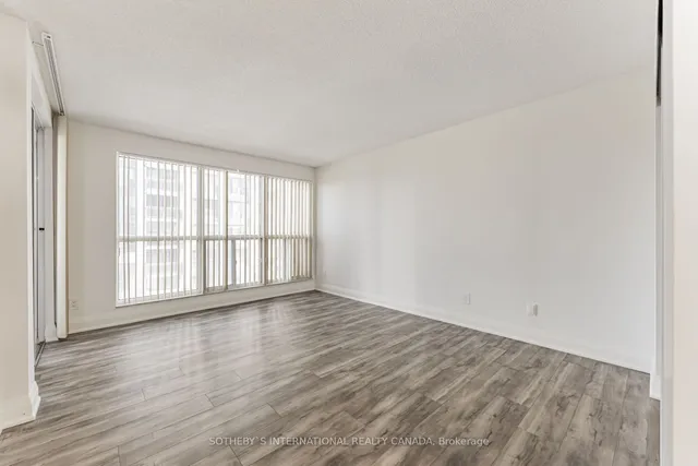 Additional image 20 of 18 Hollywood Ave Unit 401