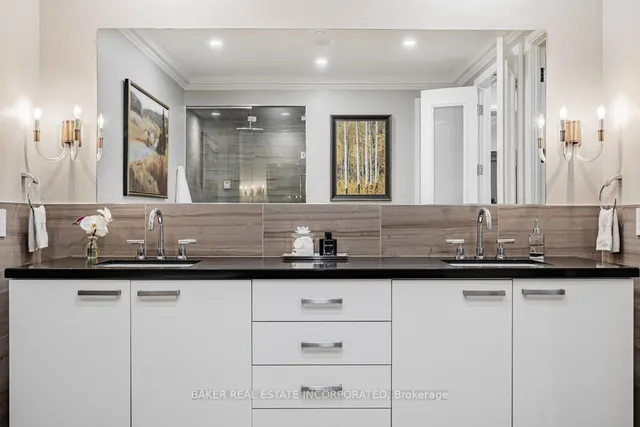 Additional image 33 of 311 Bay St Unit 4904