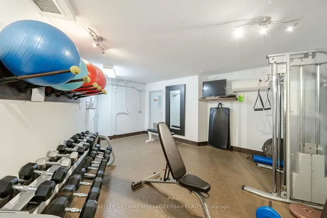 Additional image 34 of 250 Queens Quay Unit 703