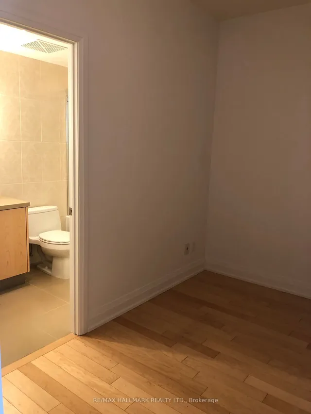 Additional image 13 of 80 John St Unit 1908