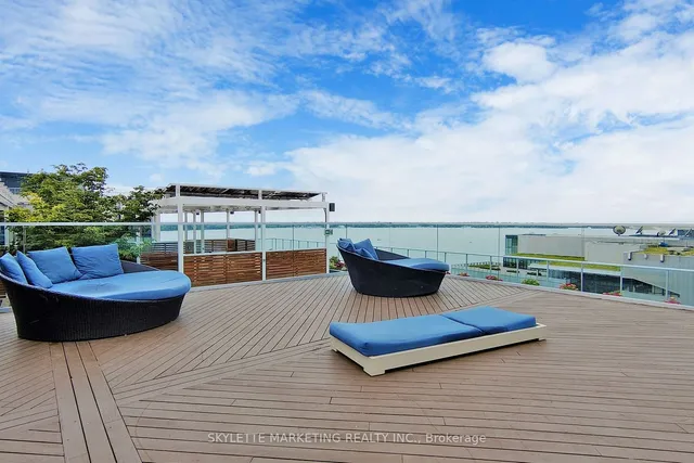 Additional image 27 of 15 Merchants' Wharf Unit 902