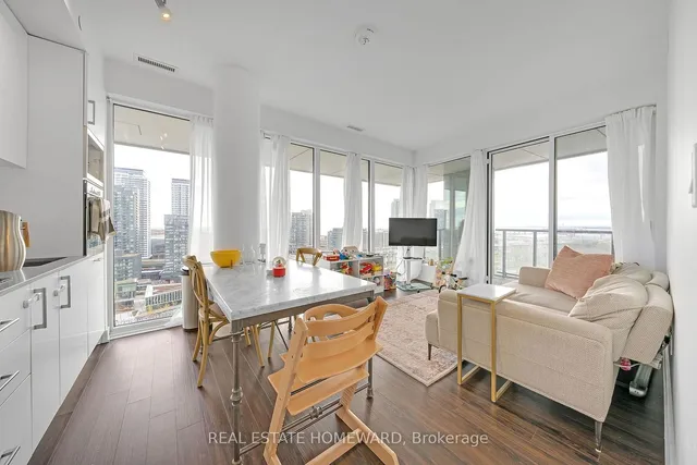 Additional image 4 of 27 Bathurst St Unit 1704W