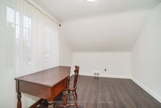 Additional image 17 of 75 Miramar Cres