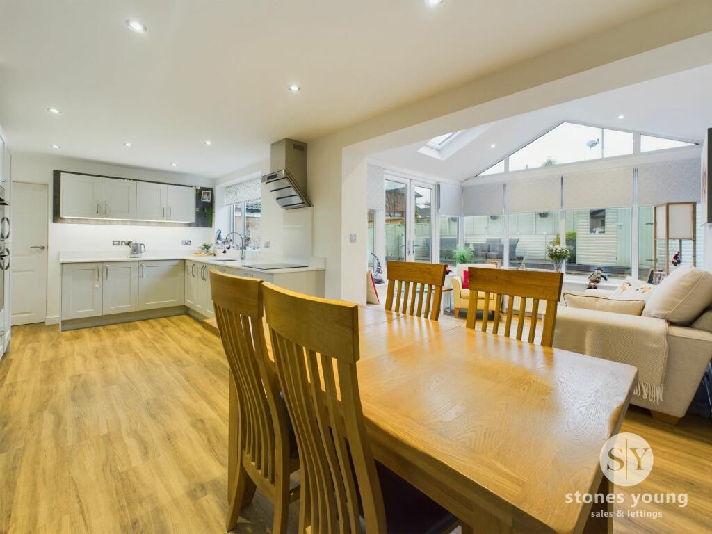 Additional image 5 of Lyndale Close, Wilpshire, BB1