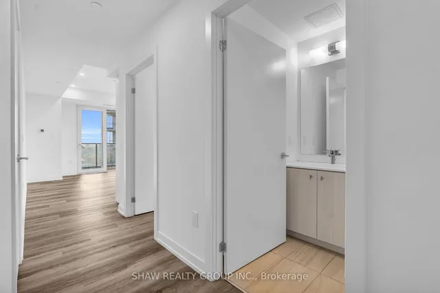 Additional image 6 of 15 Wellington St Unit 1906