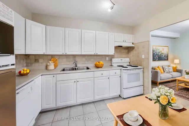 Additional image 12 of 10 Edgecliff Gfwy Unit 1917