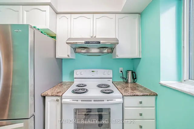 Additional image 20 of 1 Pemberton Ave Unit 702