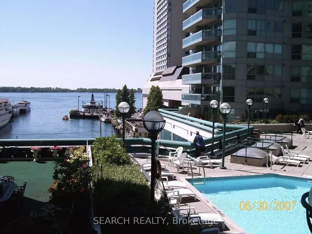 Additional image 37 of 10 Yonge St Unit 413