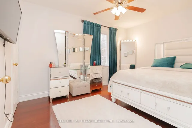 Additional image 22 of 15 Merrian Rd