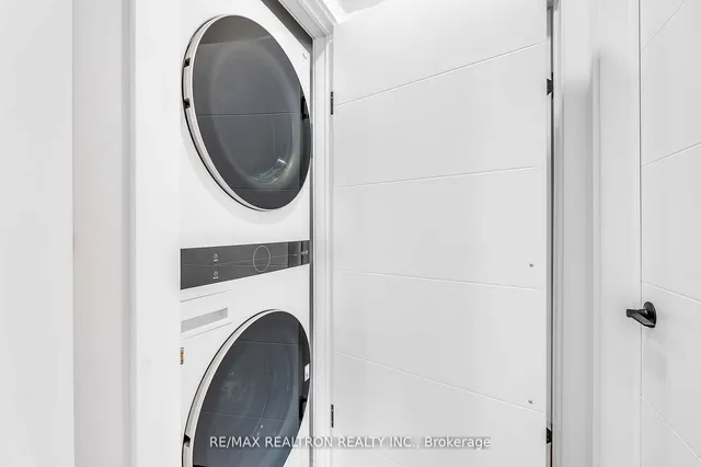 Additional image 26 of 254 Hastings Ave