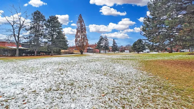 Additional image 35 of 38 Winter Gardens Tr