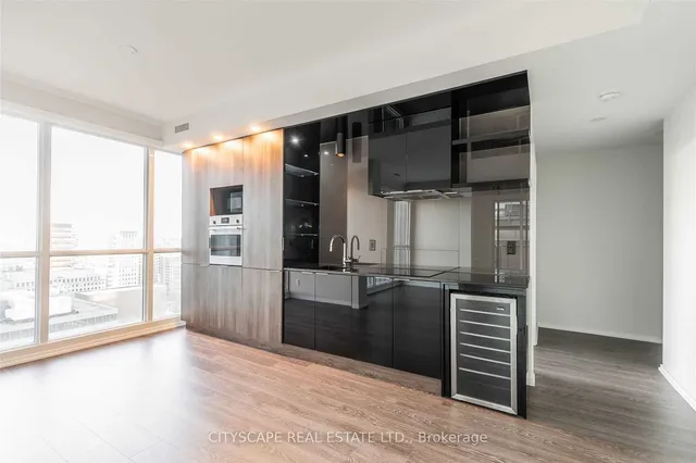 Additional image 7 of 70 Temperance St Unit 2411