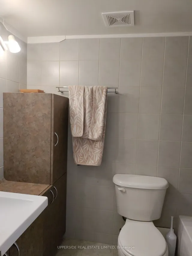 Additional image 13 of 80 GRANDRAVINE Dr Unit 811