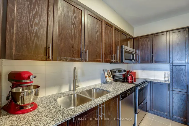 Additional image 8 of 830 Lawrence Ave Unit 2212