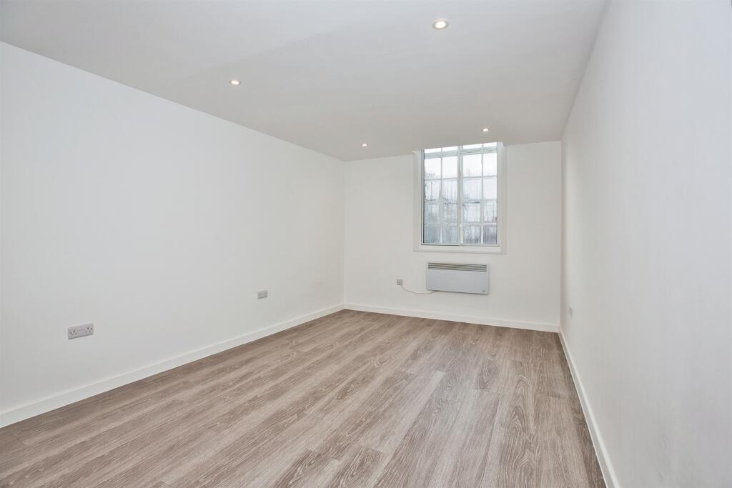 Additional image 8 of Middle Street, Yeovil