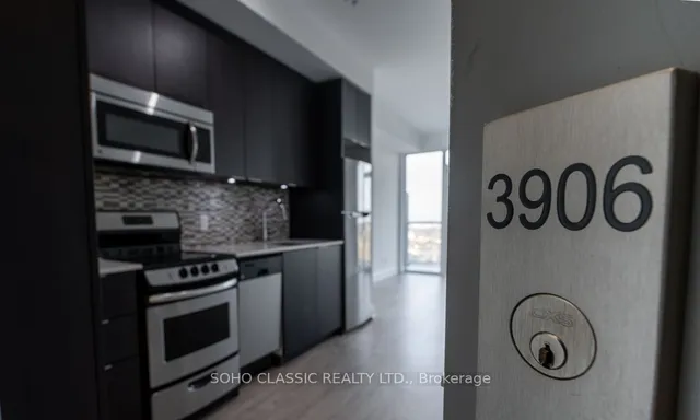 Additional image 16 of 56 Annie Craig Dr Unit 3906