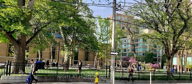 Additional image 14 of 39 Brant St Unit 919