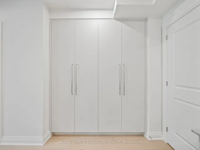 Additional image 12 of 285 Avenue Rd Unit 304