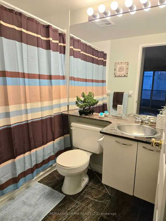 Additional image 22 of 55 Bloor St Unit 1203