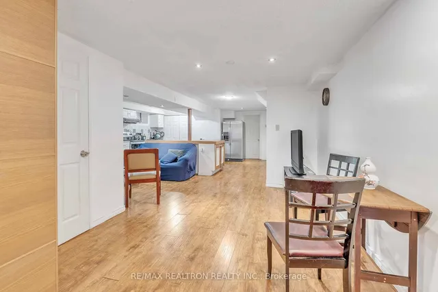 Additional image 28 of 111 Robert Hicks Dr