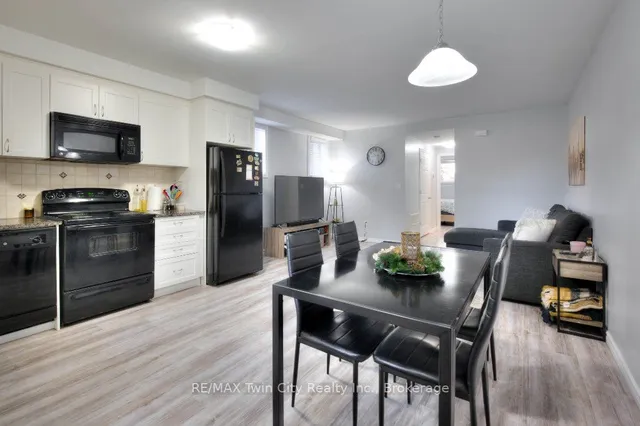 Additional image 3 of 931 Glasgow St Unit 36A