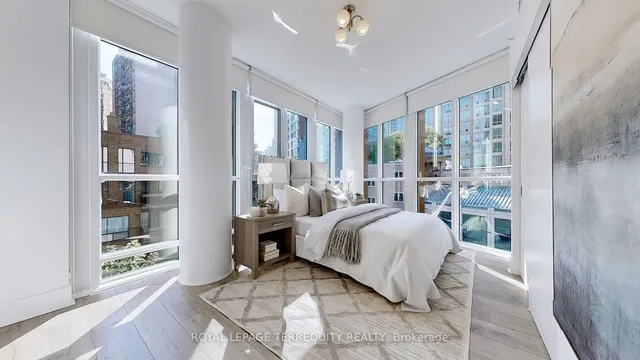 Additional image 14 of 32 Davenport Rd Unit 313