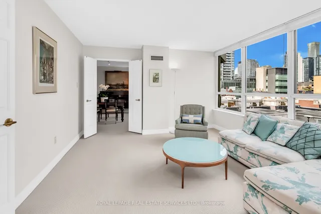 Additional image 17 of 130 Carlton St Unit 603