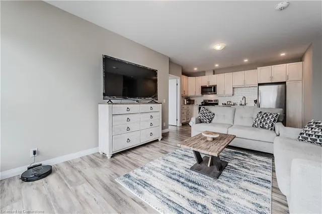 Additional image 7 of 104 Garment St Unit 1509