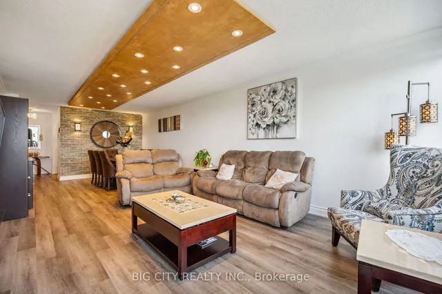 Additional image 6 of 55 Huntingdale Blvd Unit 904