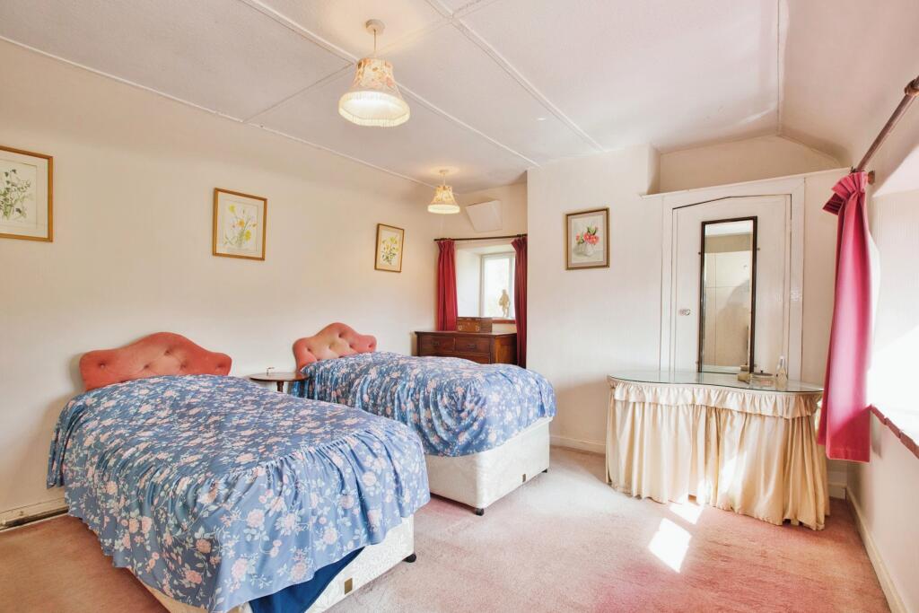 Additional image 7 of Lower Turners Barn Lane, Yeovil, Somerset, BA20