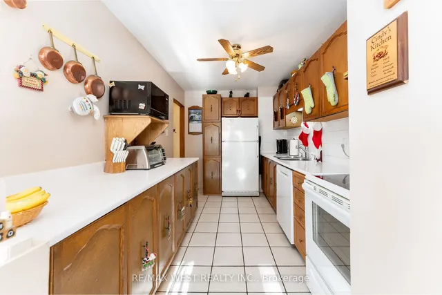 Additional image 11 of 52 Wallis Cres