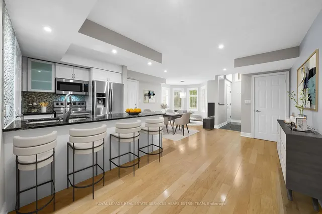 Additional image 5 of 12 Brian Peck Cres Unit 101