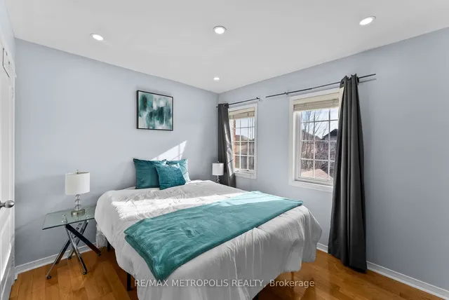 Additional image 21 of 4 Grosbeak Cres