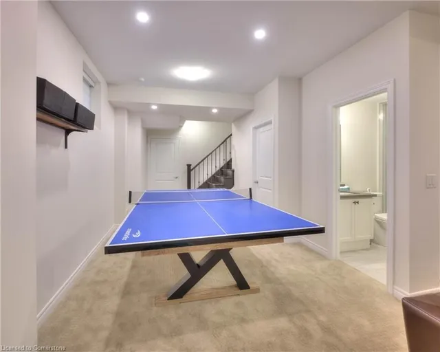 Additional image 40 of 2 Stonehill Ave