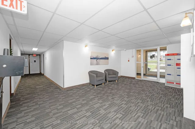 Additional image 5 of 75 Hazelglen Dr Unit 202