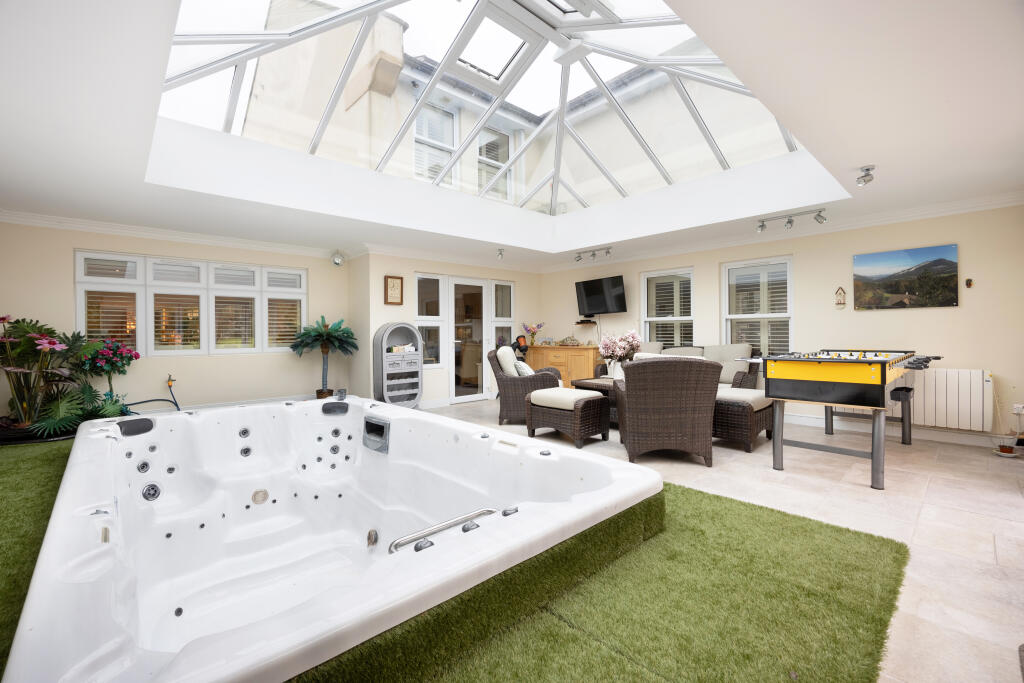 Additional image 44 of Oak Tree House, Hilperton