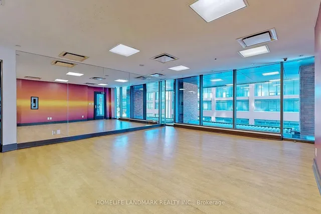 Additional image 32 of 150 East Liberty St Unit 2805