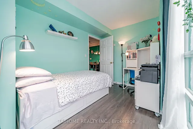 Additional image 28 of 1 Pemberton Ave Unit 702